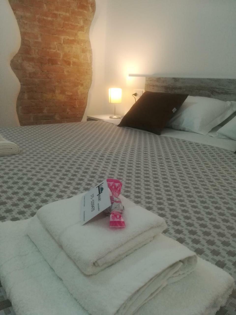 B.House Bed & Breakfast Cagliari Exterior photo